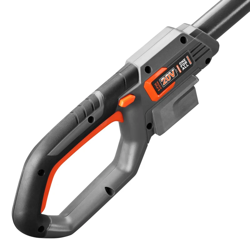 B-WARE FUXTEC 20V Akku Hochentaster FX-E1HE20 SET mit 1 x Akku 2Ah, 1 x Ladegerät 2,4A