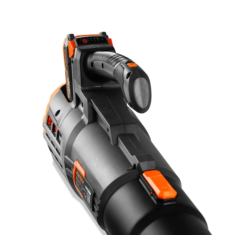 B-WARE FUXTEC 20V Akku Laubbläser FX-E1LB20 SET 1 mit 1 x Akku 4Ah, 1 x Ladegerät 2,4A