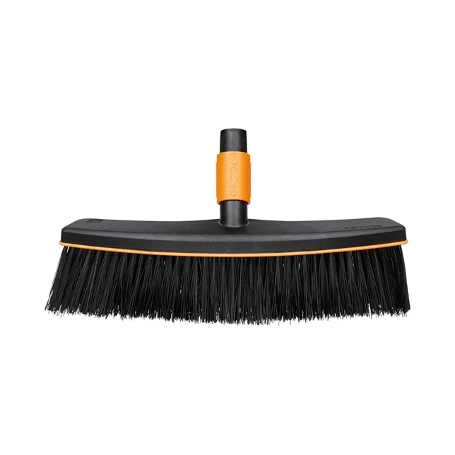 Fiskars QuickFit Kehrbesen/ Straßenbesen/ Allzweckbesen