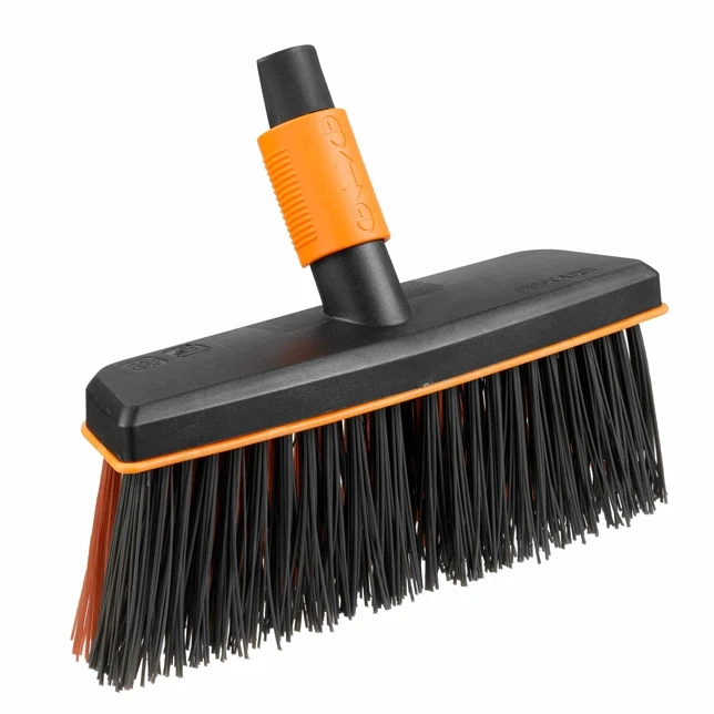 Fiskars QuickFit Kehrbesen/ Straßenbesen/ Allzweckbesen