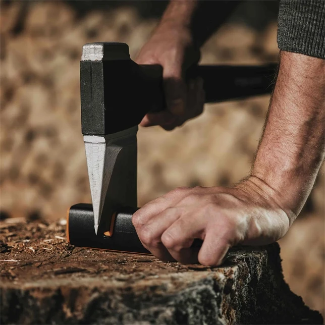 Fiskars Xsharp Axt- und Messerschärfer