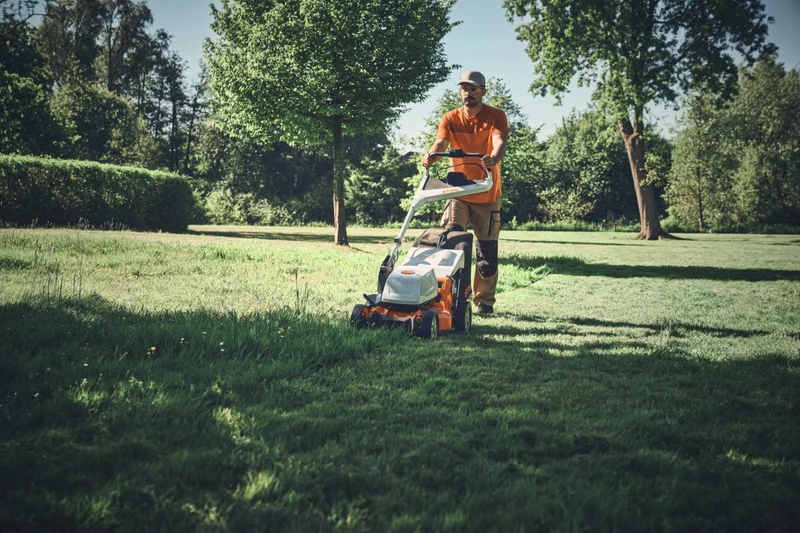 Stihl RMA 750 V Akku-Rasenmäher