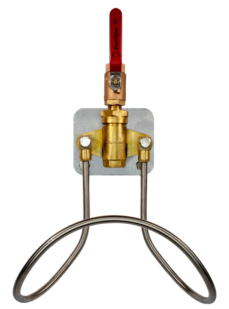 6000BM-B Single Valve Hot or Cold Water Hose Station