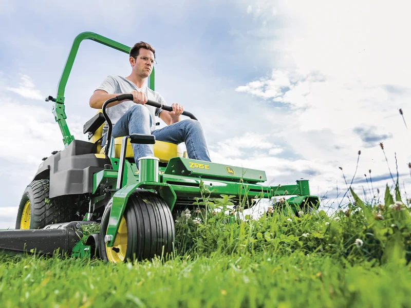 John Deere ZTrak Nullwenderaduismäher Z515E