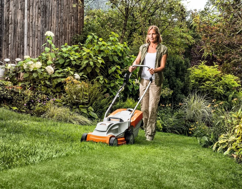 Stihl RMA 235 Akku-Rasenmäher mit und ohne Akku & Ladegerät